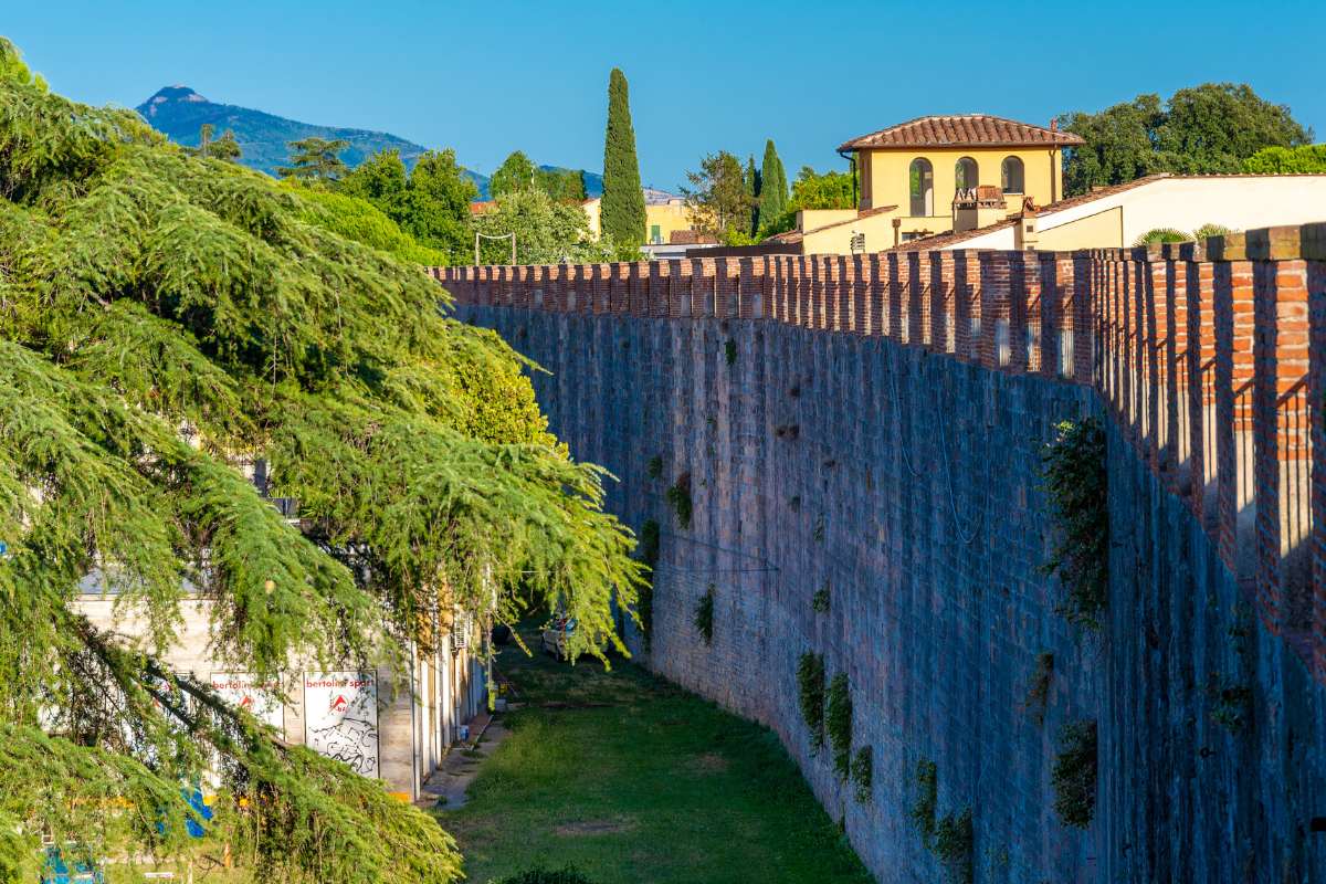 Giro sulle Mura di Pisa